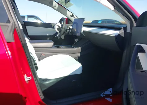 2022 Tesla Model Y Long Range Dual Motor All-Wheel Drive from USA, damaged, VIN 7SAYGDEE9NF407840